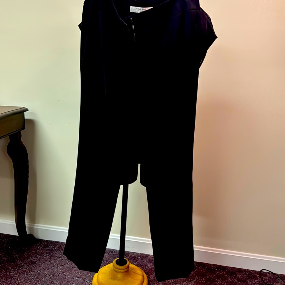 Dress black trousers, size 6